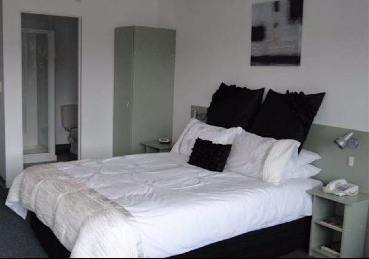 Asure Abode On Courtenay Motor Inn Ню Плимут Екстериор снимка
